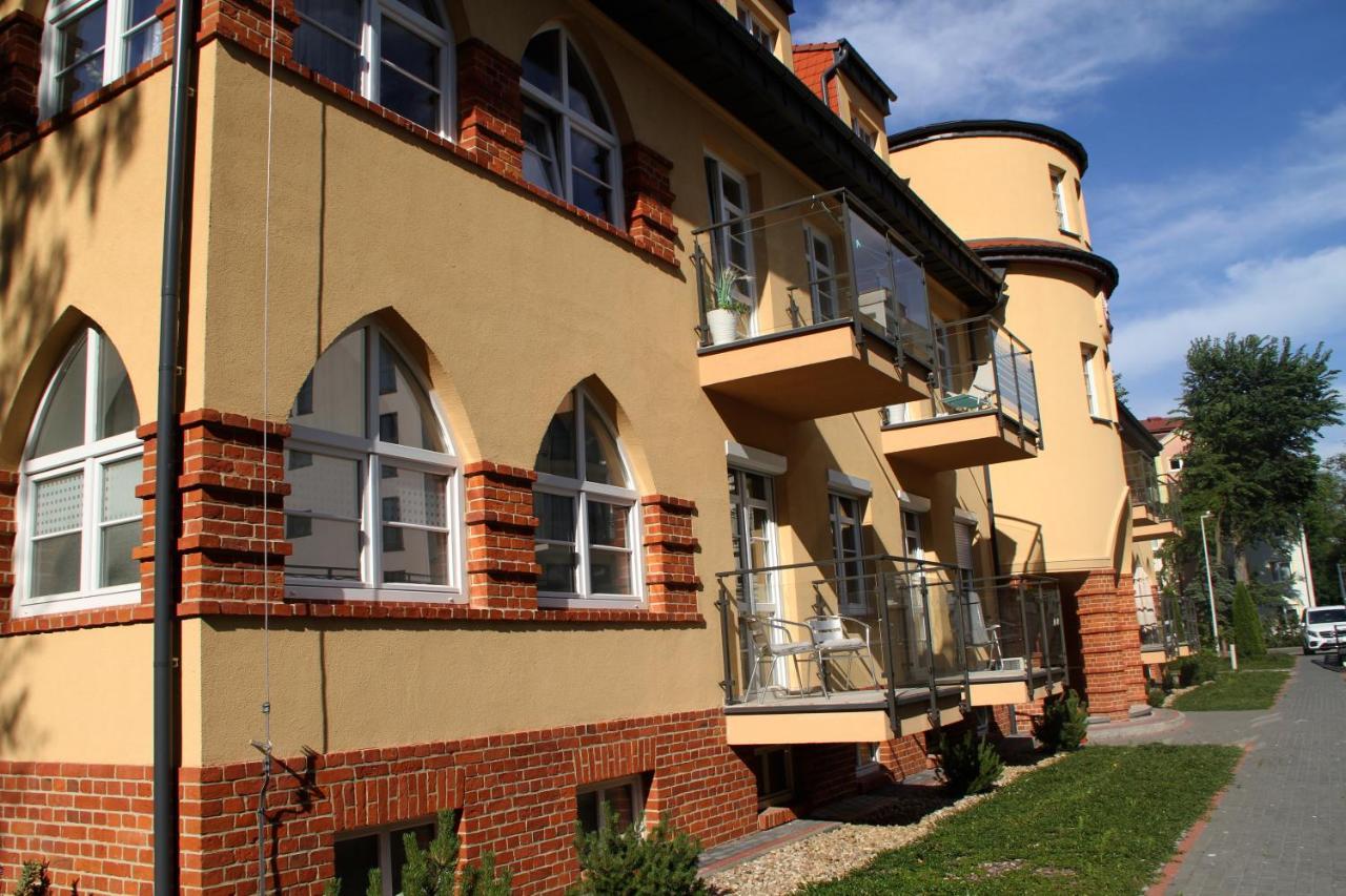 Ferienwohnung Apartament "Pod Dwiema Sowami" Swinemünde Exterior foto